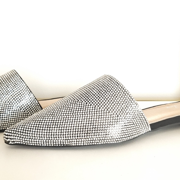 *NWT & Box* Tracie Rhinestone Slides - Picture 4 of 7